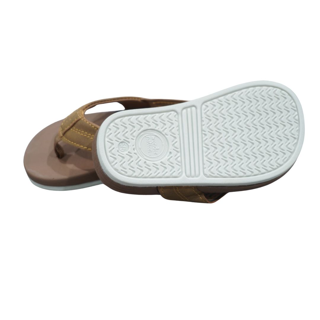 Sandalias Wonder Nation marrones para niños pequeños, 5/6