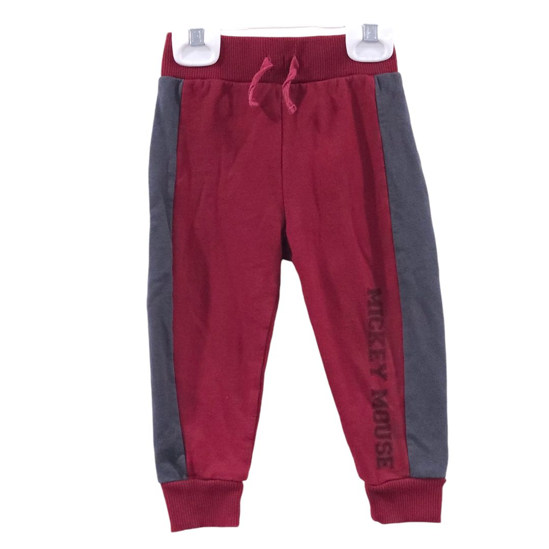 Disney Junior - Conjunto de sudadera con capucha y pantalón jogger de Mickey Mouse gris y rojo, 18 m