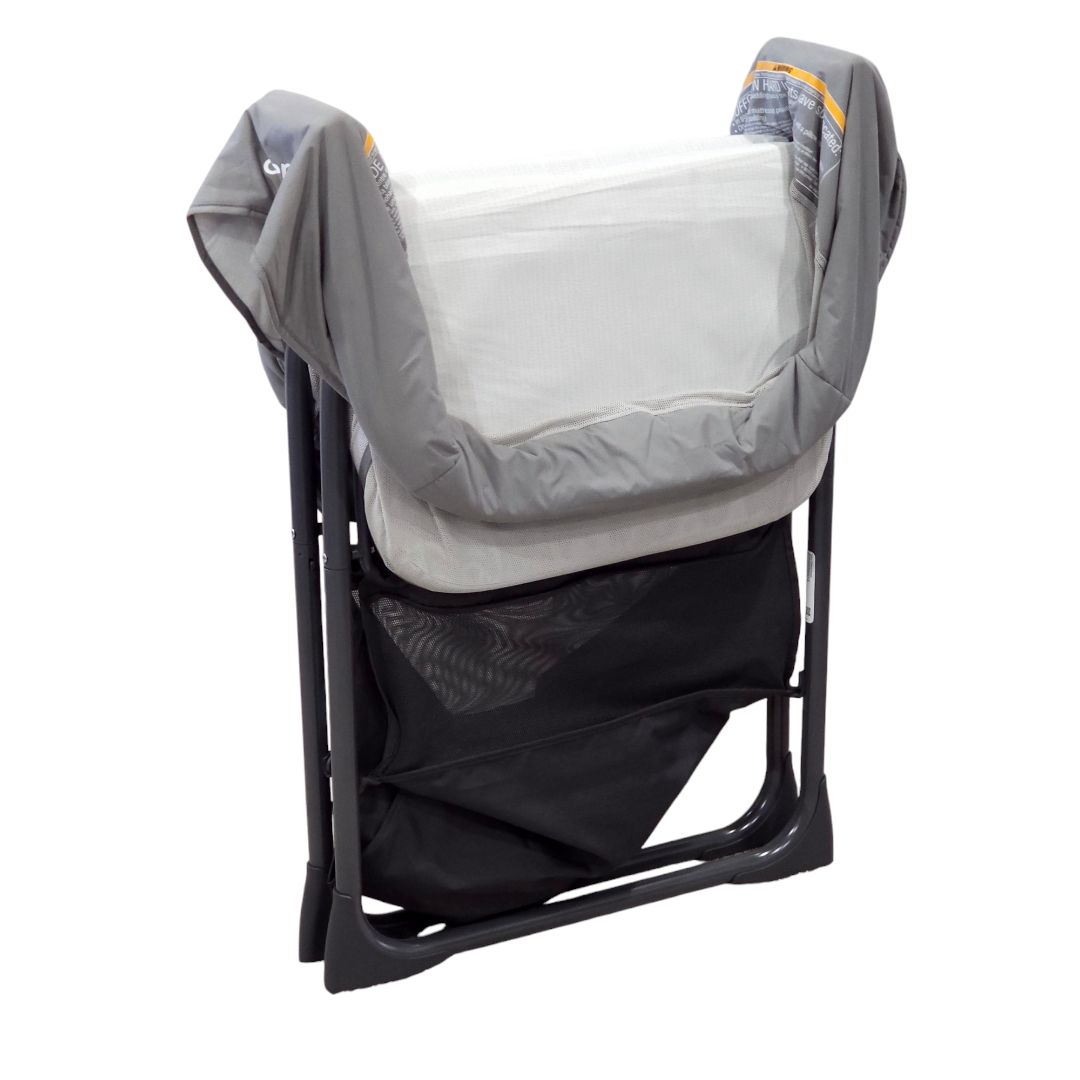 Century -  Snooze On 2-in-1 Bassinet