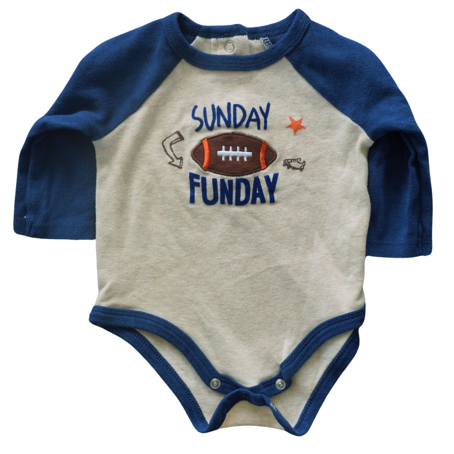 Bebé Baby Essentials - Body de manga larga en color crema y azul - Sunday Funday Football - Niño 6m